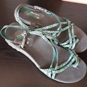Sketchers Outdoor Lifestyle Sandals in Mint (10)